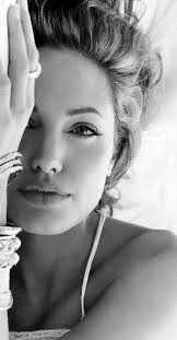 Lea Manalo (leaniecca)