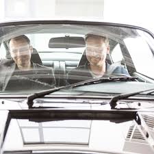 Christian lindner geriet in die insolvenz, heute ist er spitzenkandidat der fdp. Lindner Porsche Hujer Der Spiegel
