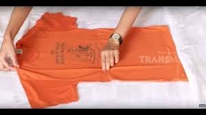 Melipat baju sebenarnya mudah kalau tahu caranya. Begini Cara Melipat Baju Super Cepat Youtube