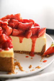 Strawberry Cheesecake In 2020 Strawberry Cheesecake Recipe Cheesecake Recipes Strawberry Cheesecake