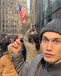 Rhett Goldman 的Instagram photo • Nov 11, 2024 at 8:15 AM