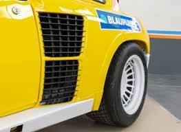 Image result for Jaune 1982 Renault