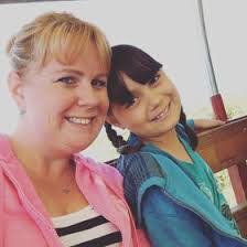 Amber Rainbolt's Instagram, Twitter & Facebook