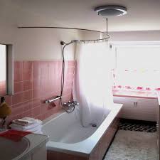 Bei der entscheidung, ob die duschwand aus glas oder kunstglas sein soll, sind viele faktoren entscheidend. Pin Auf Badewanne