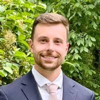 Melanie Elam's Instagram, Twitter & Facebook