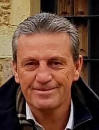 Construir una falsa verdad con mentiras repetidas: artículo de opinión de Enrique  Ballester