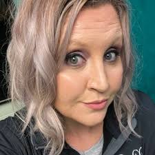 Ashley Donaldson (@SHLE412)