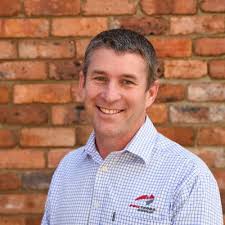 Will the Real Business Leaders Please Stand Up