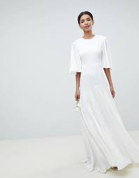 Die übergänge zwischen den drei stilrichtungen sind. Asos Edition Wedding Dress With Fishtail Lassige Brautkleider Alternative Brautkleider Casual Braut