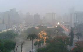 Veja datas e dias da semana. Grande Curitiba Registra De 50 A 60 Milimetros De Chuva Nos Ultimos Dias Semana Promete Mais Bem Parana