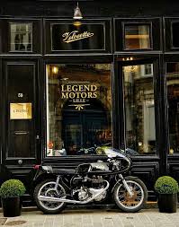 Idee Cadeau Http Gabyfeeriefr Tumblr Com Archive Motorcycle Shop Cafe Racer Motorcycle