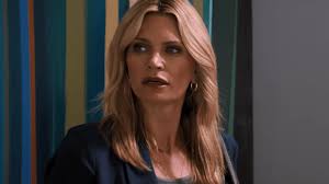 Talking UFOs and alien life with the cast and crew of 'Watch the Skies'