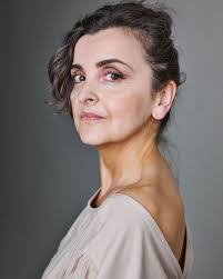 Tracy Wiles's Instagram, Twitter & Facebook