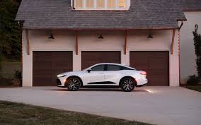 Image result for Oxygen White 2023 Crown