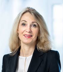 Elisabeth Stark's Instagram, Twitter & Facebook