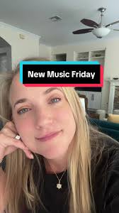 Hayley Williams Drops “showbiz” Surprise Song