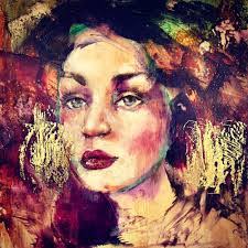 Lora Murphy's Instagram, Twitter & Facebook