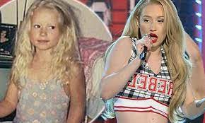 Iggy azalea (7 of june 1990). Iggy Azalea S Childhood Snaps Before She Became One Of World S Most Famous Rappers Daily Mail Online