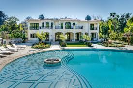 Touch device users, explore by touch or with swipe gestures. Pin On Beverly Hills Homes