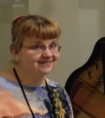 DR. SUSAN CHESS RECEIVES DISTINGUISHED STAFF AWARD