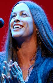 Pour one out for alanis morissette. Alanis Morissette Geburtstag Alter Und Sternzeichen