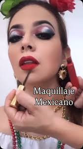 Bajarle el ego a un mexicano no, bebé… y con estas canciones menos 🤌🇲🇽🔥  Aquí no se raja nadie 💯., los mexicanos hemos superado guerras,  terremotos, crisis económicas y aun así seguimos de pie, echando ...