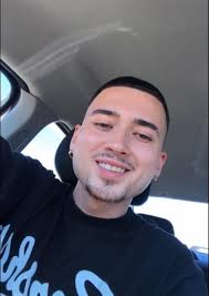 HOW DO I LOOK? MIN YOONGI 🤍💚🥰👆