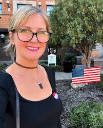 Debra Weeks (@debralweeks) • Instagram photos and videos