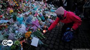 Der verdächtige polizist hat sich nun. Fall Sarah Everard Polizist Wegen Mordes Angeklagt Aktuell Europa Dw 13 03 2021