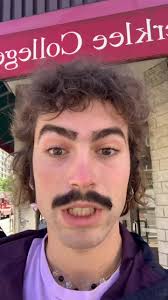 mumble rap major #berklee #fyp #musicschool #rap #softboy #lion #mullet  #parati #boston #mustache