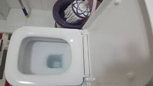 Birazdan öğreneceğiniz püf noktası sayesinde temizlikte seviye atlayacağınıza emin olabilirsiniz. Lavabo Ve Klozetteki Sari Lekeler Nasil Cikar Youtube