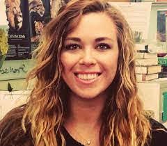 Selena Roark's Instagram, Twitter & Facebook