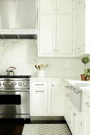 Favorite Things Friday Antique White Kitchen Antique White Kitchen Cabinets Kitchen Interior
