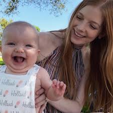 Happy Birthday to my amazing stunning perfect wife Hopeann Wallace. It's  been surreal watching you become such a great mother. To a hundred more  birthdays with you ❤️❤️