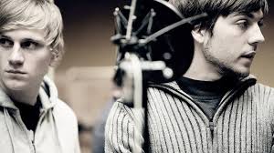 ARD Hörspieldatenbank: Huckleberry Finns Abenteuer (1. Teil)