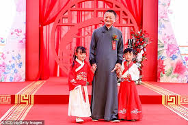 When he went to us in the 1994, a friend introduced him to the world of internet. Jack Ma Urges Alibaba Employees And Partners To Have Sex Marathons Every Day At Group Wedding Daily Mail Online