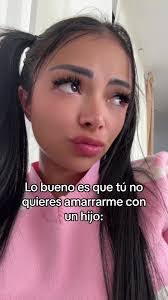 Melissa Lira's Instagram, Twitter & Facebook