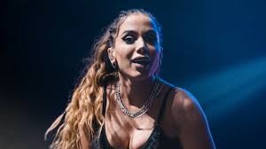 Focada na carreira internacional, a cantora anitta confirmou sua música no filme velozes e furiosos 9. Anitta Tem Musica Inedita Incluida Na Trilha De Velozes E Furiosos 9 Let S Go