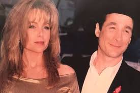 Clint black shares amazing chemistry with the love of his life. Clint Black Net Worth Vs Lisa Hartman Black Net Worth Who Is The Richest Amongst The Married Pair Ecelebrityspy