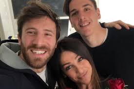 Born in massa, tuscany, zaniolo grew up in the fiorentina youth system. Chi E Francesca Costa La Mamma Di Zaniolo Presto Un Record Sara Suo