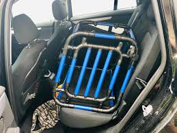 Ebay hundebox für komplette rückbank xxl mit gurt. Hundebox Fur Rucksitz Und Transportbox Fur Hunde In Der Praxis Cratetec Hundeboxen Mehr