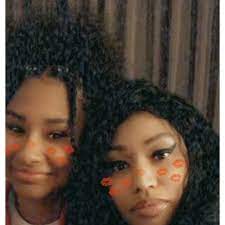 Nicki minaj has retuned to the 'gram after giving birth to her son with husband kenneth petty, and now she's sharing the love for her little sister. American Rapper Nicki Minaj Enjoys Time Out With Dad And Little Sister Video