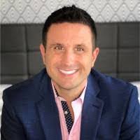 Eleanor Berube's Instagram, Twitter & Facebook