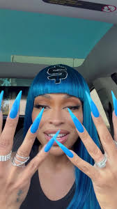 Benjamin Nail's Instagram, Twitter & Facebook