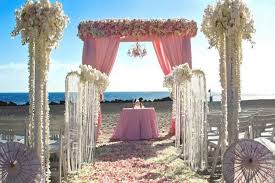 No te pierdas todas las fotos que te mostramos en este artículo. Bodas De Playa De La Arena Al Altar