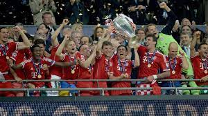 De uefa is zo onder de indruk van de manier waarop de engelsen alles regelden en van de ambiance die er was tijdens de wedstrijd, dat de bond in 2013 opnieuw voor wembley heeft gekozen. Champions League Sieger 2013 Fc Bayern Munchen