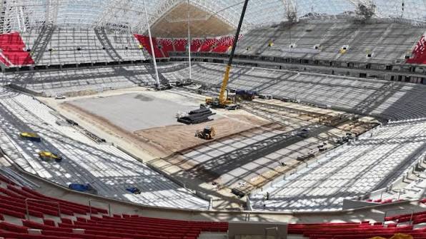 Renkler yerini alıyor, tribünler canlanıyor! 🏟️✨ Yeni Ankara 19 Mayıs  Stadyumu'nda koltuk montajı tüm hızıyla devam ediyor. Başkentin yeni  simgesi adım adım tamamlanırken heyecan da katlanıyor. İnşaatın en  sevdiğimiz evresi kesinlikle bu!