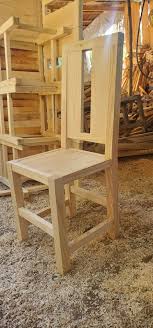 Se vende silla para comedor tambien asemos sobre pedido somos fabricantes