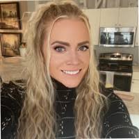 Erika Higdon's Instagram, Twitter & Facebook