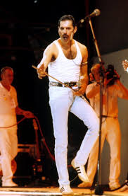 Inside Queen S Unforgettable Live Aid Performance In 2020 Freddie Mercury Queen Freddie Mercury Mercury